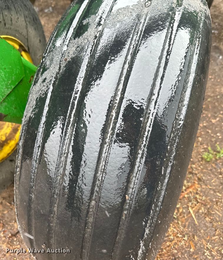 image for item EJ2797 1997 John Deere 750 grain drill