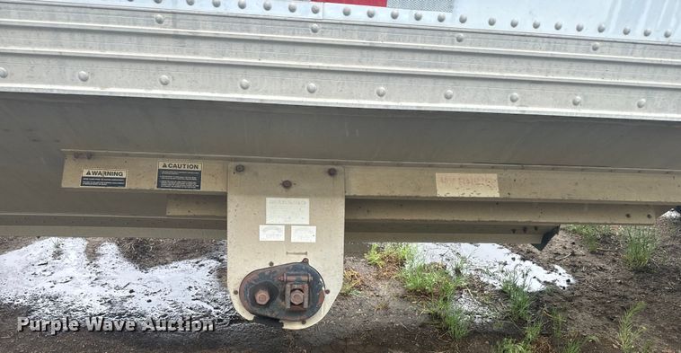 image for item EJ2798 1999 Tempte grain trailer