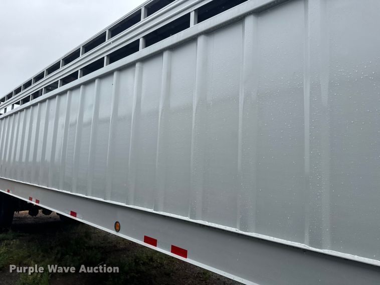 image for item EJ2799 1999 Neville livestock trailer
