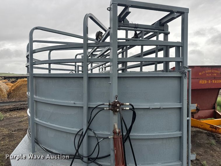 image for item EJ2801 Silencer portable tub and alley way