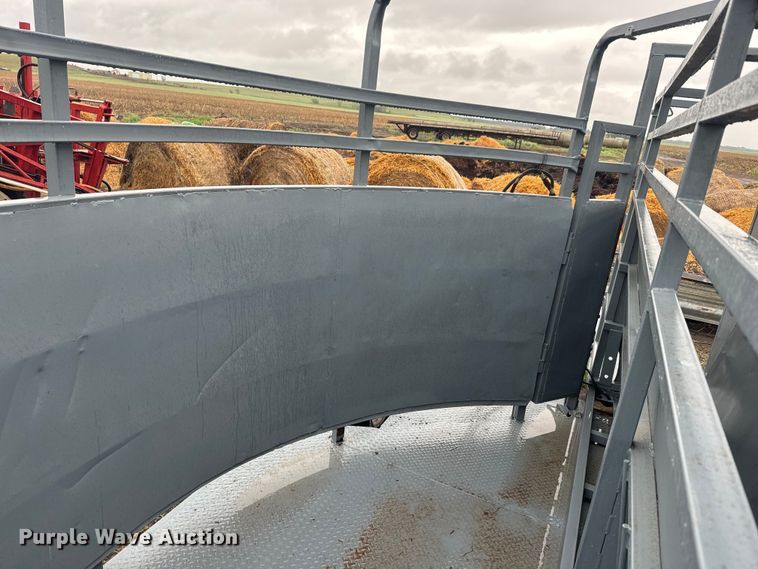 image for item EJ2801 Silencer portable tub and alley way