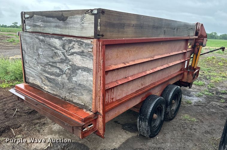 image for item EJ2802 Kelly Ryan Feed-R-Wagon feed mixer