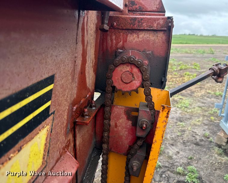 image for item EJ2802 Kelly Ryan Feed-R-Wagon feed mixer