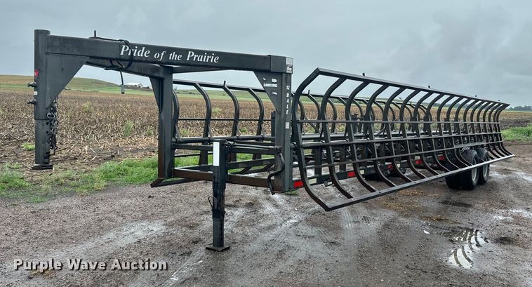 image for item EJ2803 2011 Cliff's Welding Service 1937 bale flipper trailer