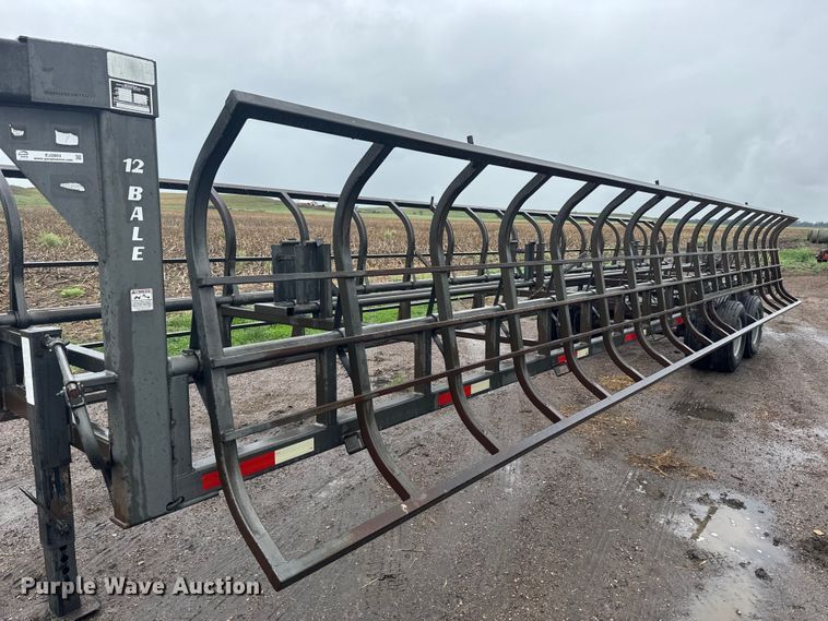 image for item EJ2803 2011 Cliff's Welding Service 1937 bale flipper trailer