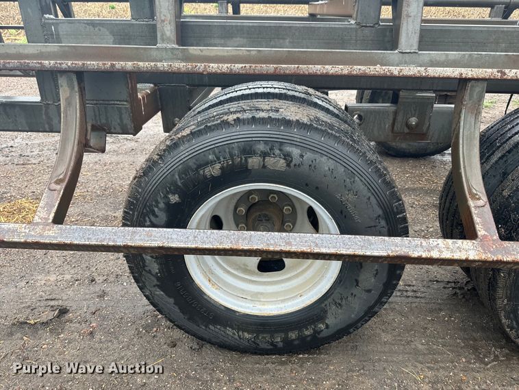 image for item EJ2803 2011 Cliff's Welding Service 1937 bale flipper trailer