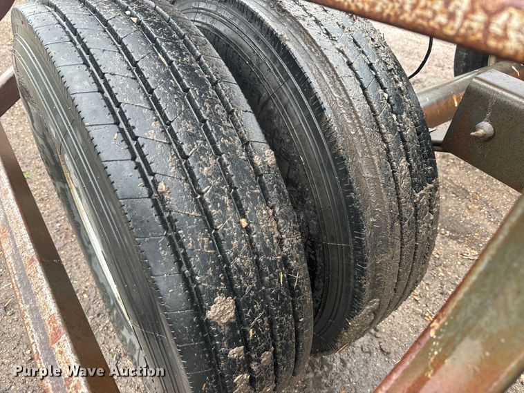 image for item EJ2803 2011 Cliff's Welding Service 1937 bale flipper trailer