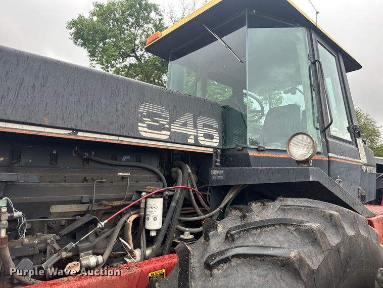 image for item EJ2805 1988 Versatile 846 4WD tractor