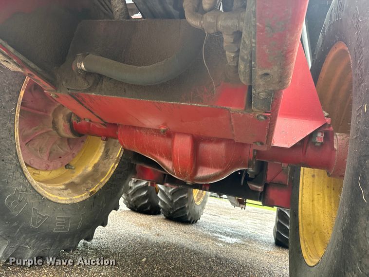 image for item EJ2805 1988 Versatile 846 4WD tractor