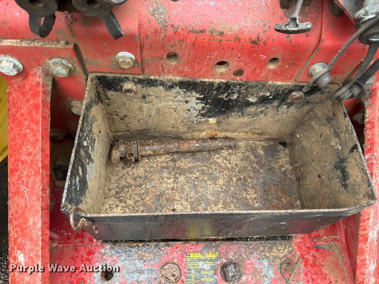 image for item EJ2805 1988 Versatile 846 4WD tractor