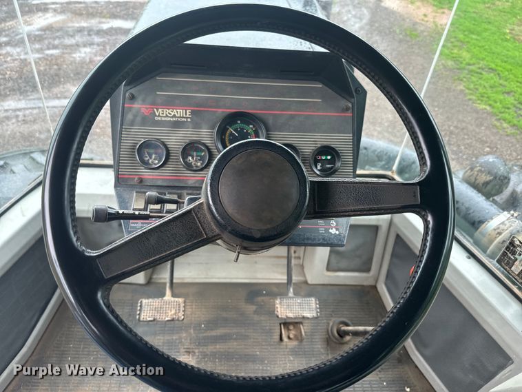 image for item EJ2805 1988 Versatile 846 4WD tractor