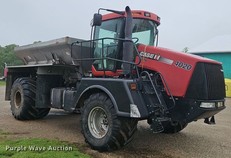 image for item EJ5377 Case Titan 4020 spreader