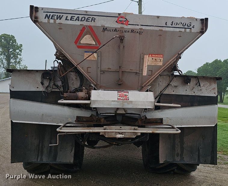 image for item EJ5377 Case Titan 4020 spreader