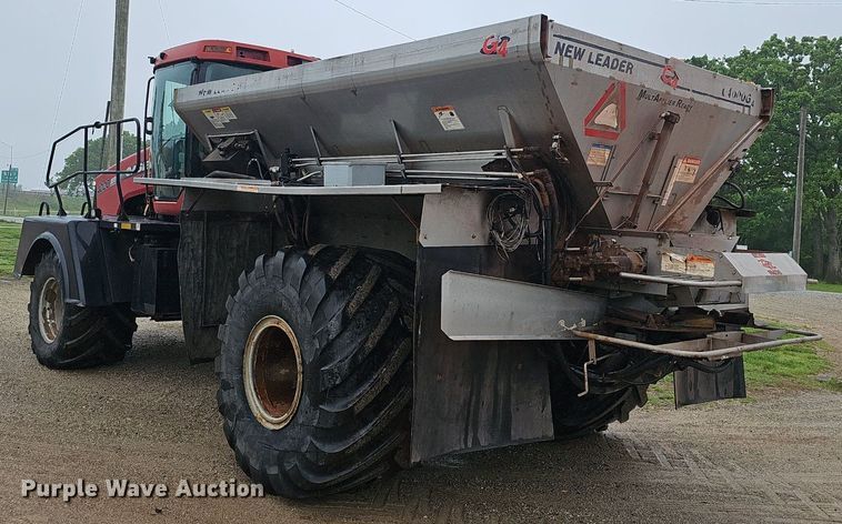 image for item EJ5377 Case Titan 4020 spreader