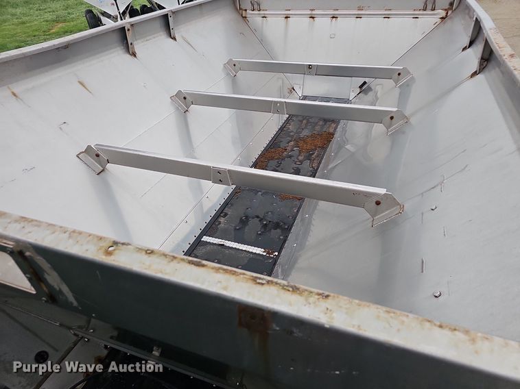 image for item EJ5377 Case Titan 4020 spreader