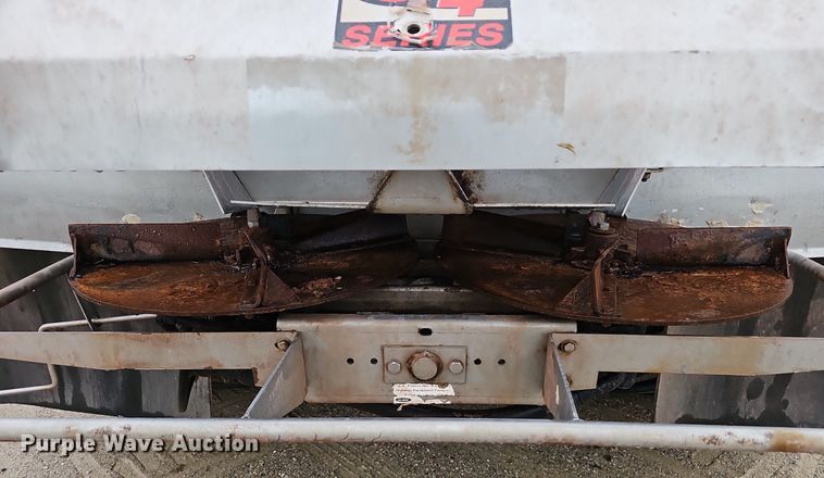 image for item EJ5377 Case Titan 4020 spreader