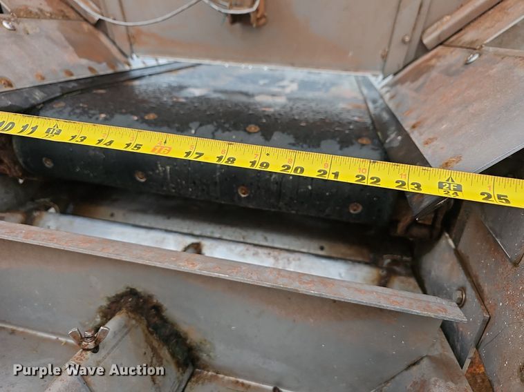 image for item EJ5377 Case Titan 4020 spreader