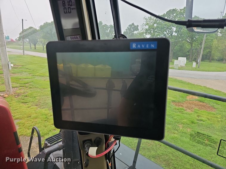 image for item EJ5377 Case Titan 4020 spreader