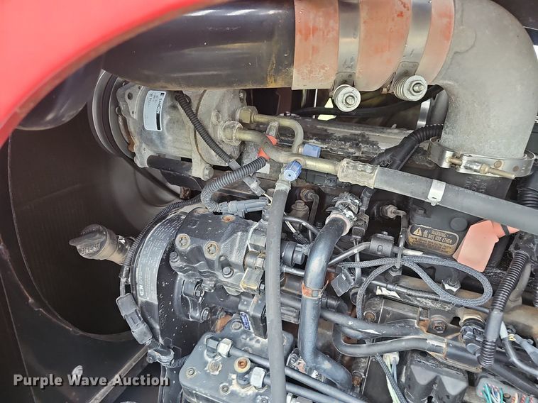 image for item EJ5377 Case Titan 4020 spreader