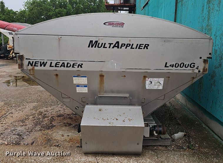 image for item EJ5377 Case Titan 4020 spreader