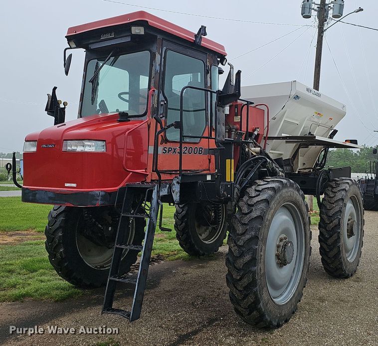 image for item EJ5378 2000 Case SPX3200B spreader