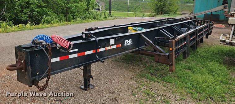 image for item EJ5379 2005 Behnke sprayer trailer