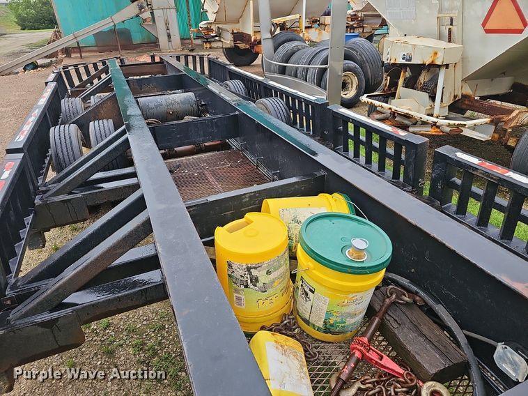 image for item EJ5379 2005 Behnke sprayer trailer