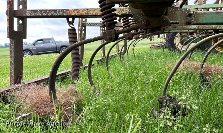 image for item EK4601 John Deere  E1000 field cultivator