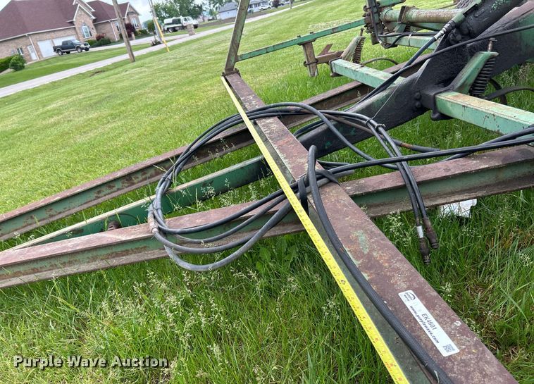 image for item EK4601 John Deere  E1000 field cultivator