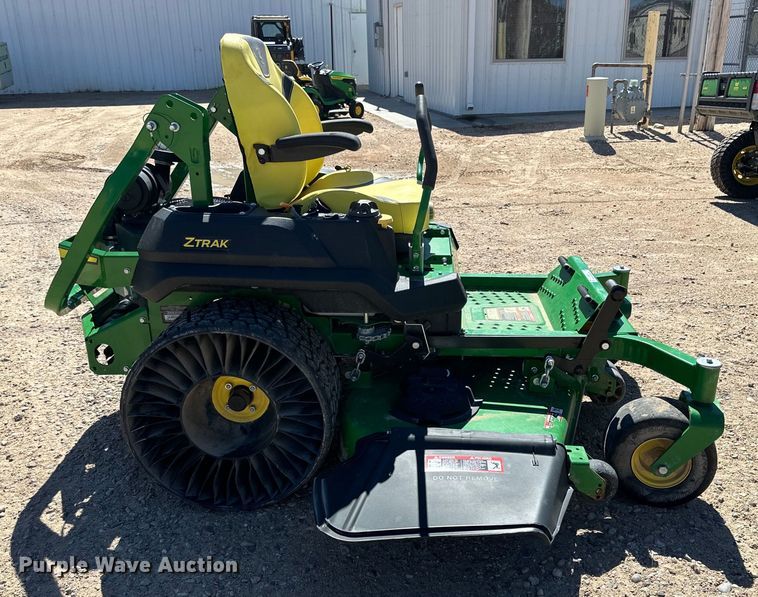 image for item IB9411 John Deere Z740R ZTR lawn mower