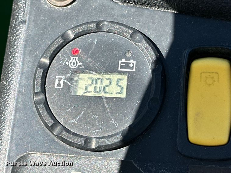 image for item IB9411 John Deere Z740R ZTR lawn mower