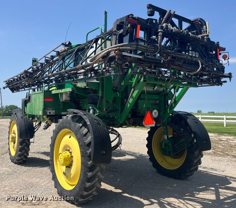 image for item LD9539 2012 John Deere 4830 sprayer