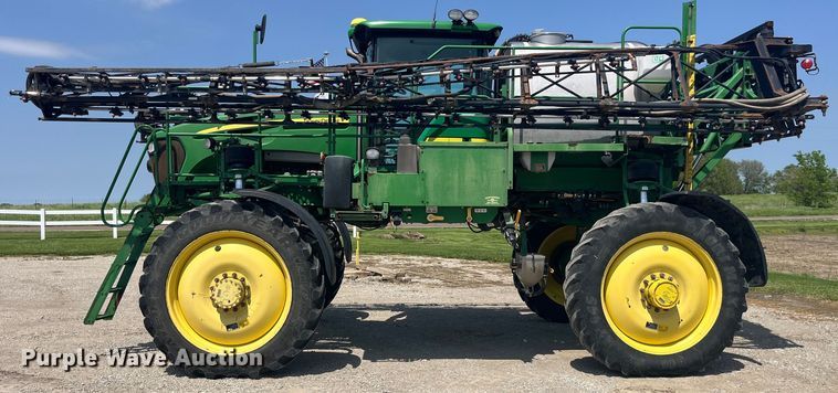 image for item LD9539 2012 John Deere 4830 sprayer