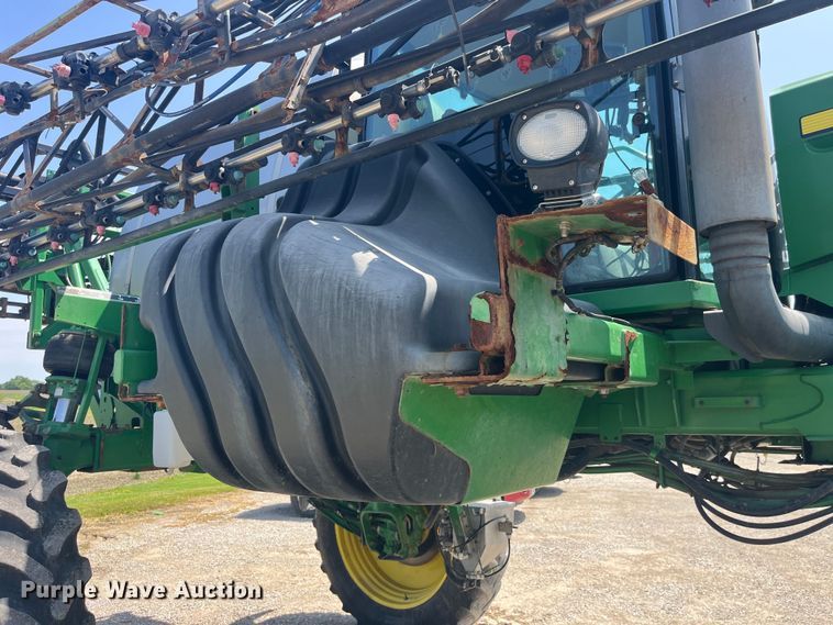 image for item LD9539 2012 John Deere 4830 sprayer