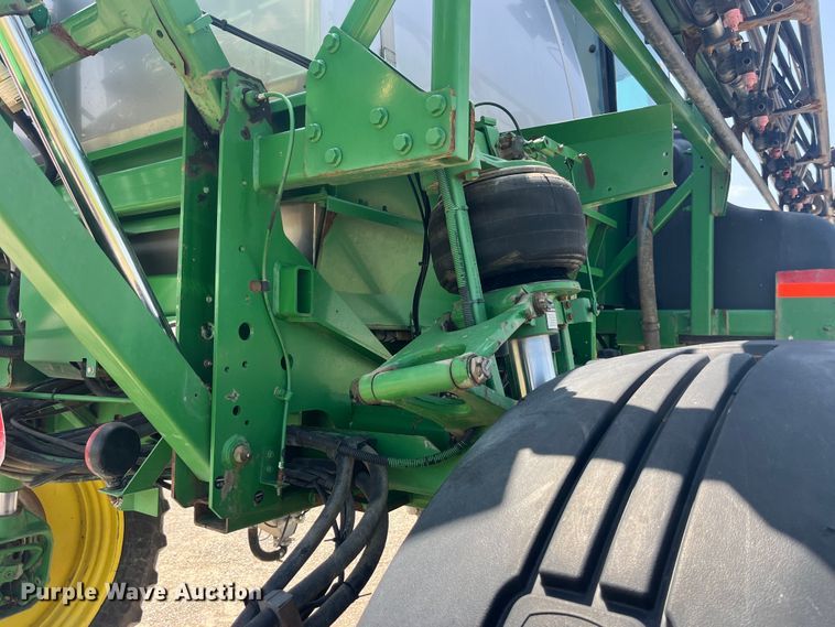 image for item LD9539 2012 John Deere 4830 sprayer
