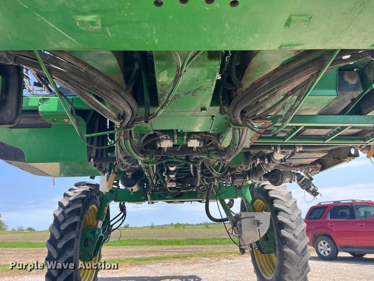 image for item LD9539 2012 John Deere 4830 sprayer