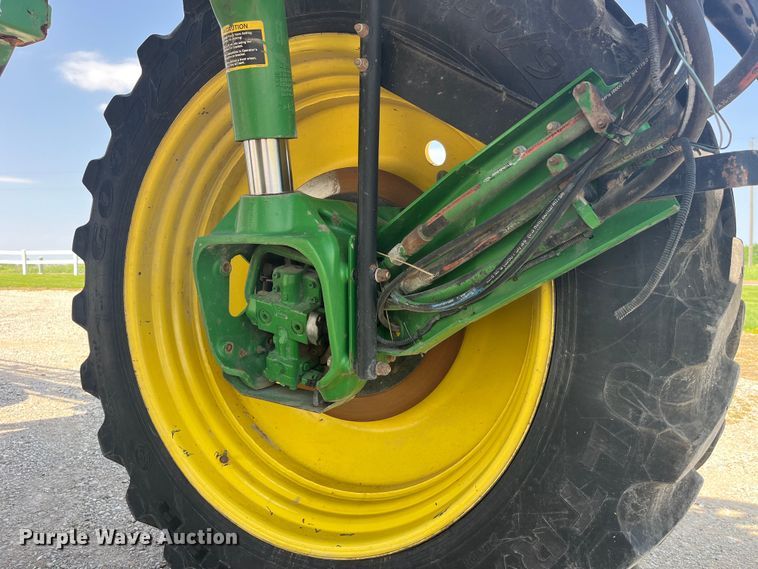 image for item LD9539 2012 John Deere 4830 sprayer