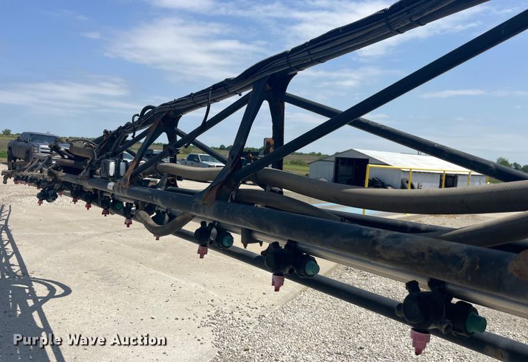 image for item LD9539 2012 John Deere 4830 sprayer