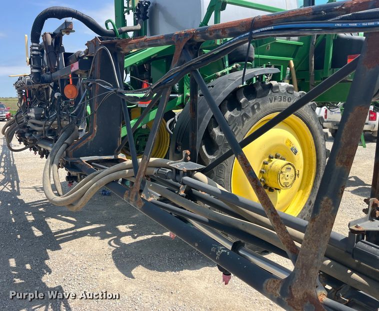 image for item LD9539 2012 John Deere 4830 sprayer