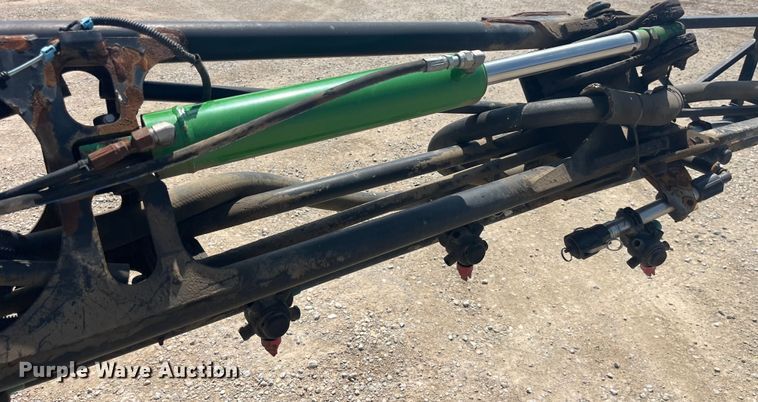 image for item LD9539 2012 John Deere 4830 sprayer