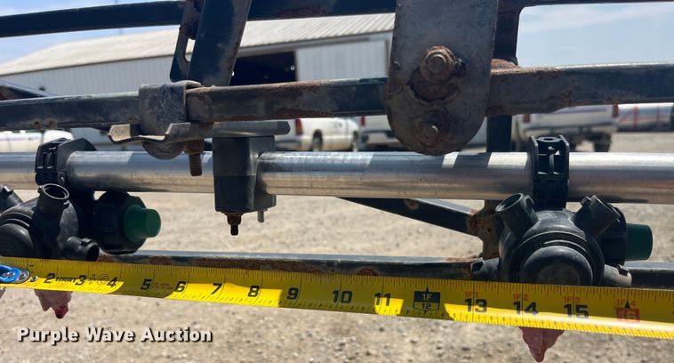 image for item LD9539 2012 John Deere 4830 sprayer