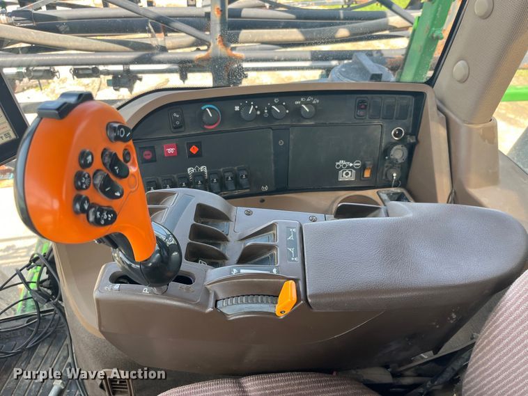 image for item LD9539 2012 John Deere 4830 sprayer