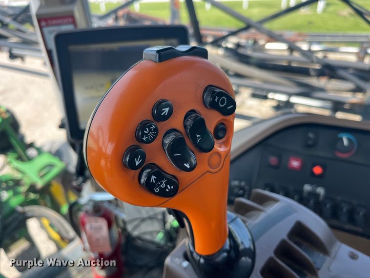 image for item LD9539 2012 John Deere 4830 sprayer