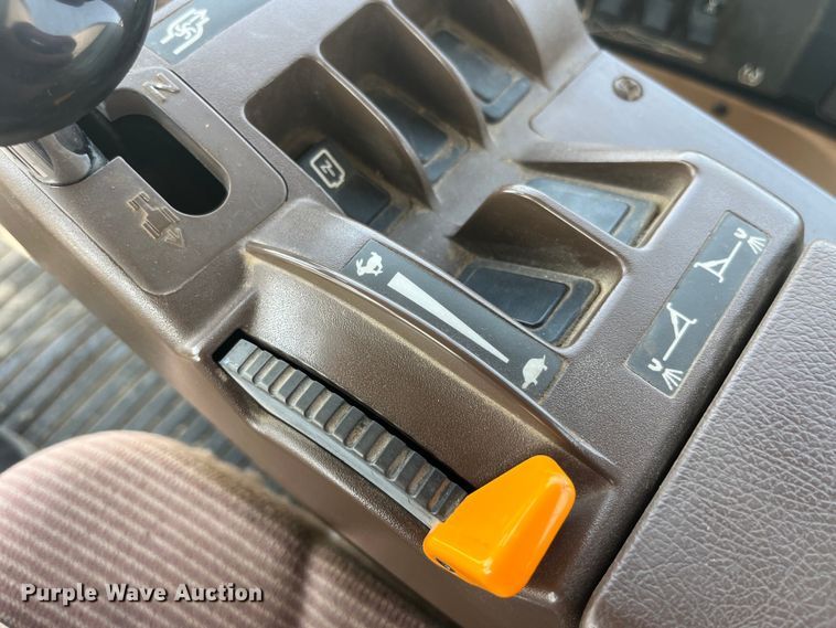 image for item LD9539 2012 John Deere 4830 sprayer