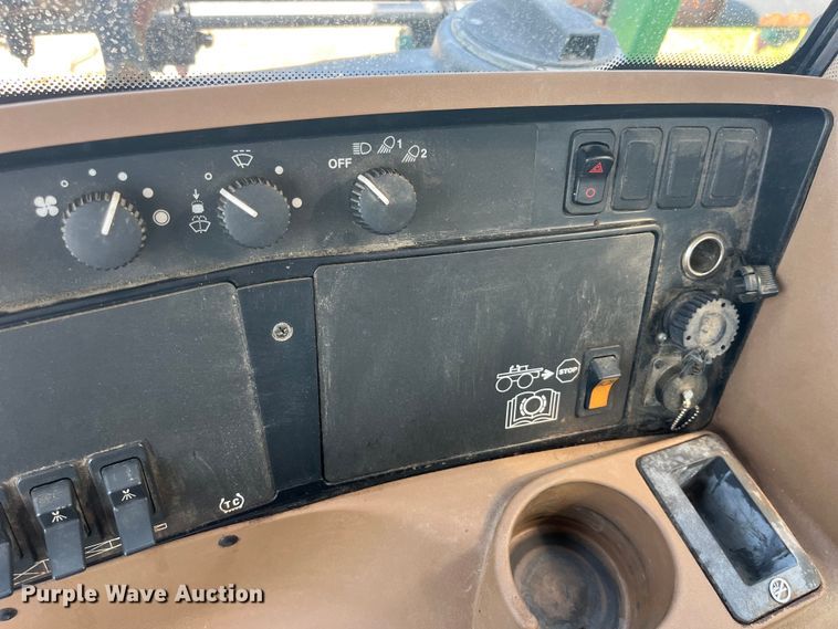 image for item LD9539 2012 John Deere 4830 sprayer