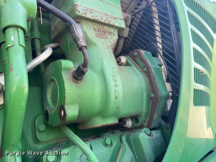 image for item LD9539 2012 John Deere 4830 sprayer