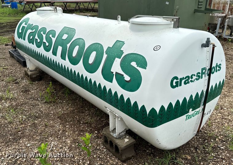 image for item ND9378 Fiberglass Tank