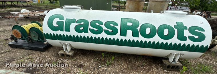 image for item ND9378 Fiberglass Tank