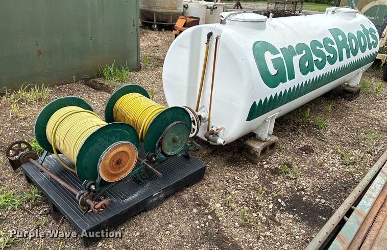 image for item ND9378 Fiberglass Tank