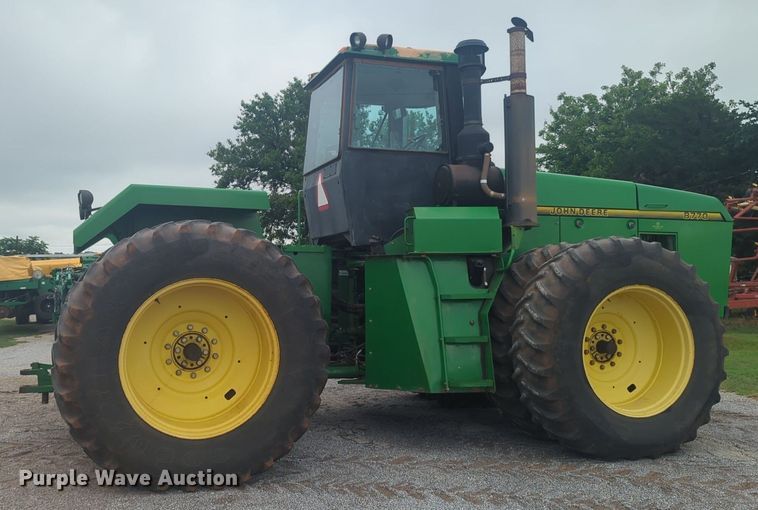 image for item NG9754 1995 John Deere  8770 4WD tractor